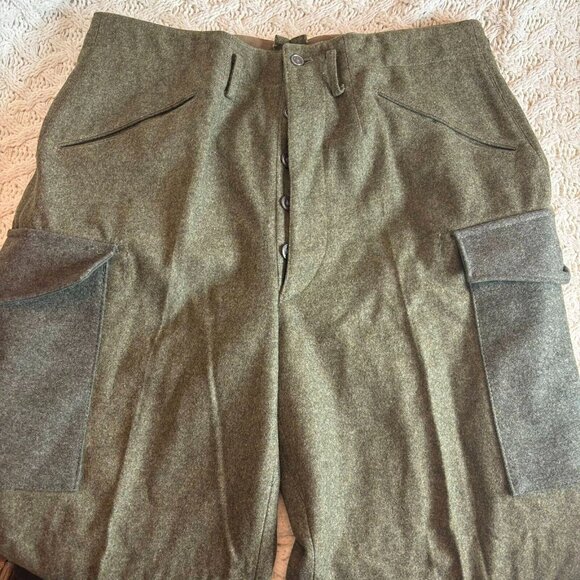 WW2 REAL VINTAGE Army Military Wool Cargo Pocket Pants Collectible NEW UNUSED - Picture 1 of 11